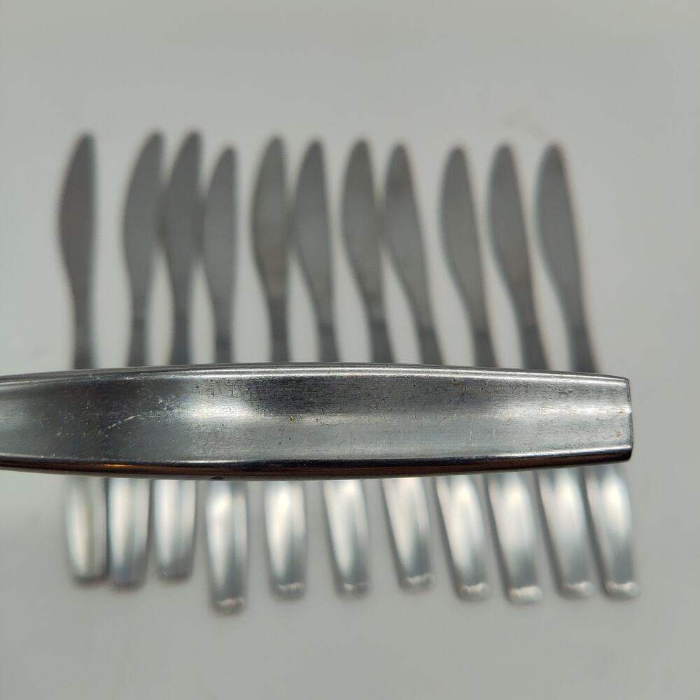 12X BK Gourmet Settings LOFT Stainless Flatware Butter Knives